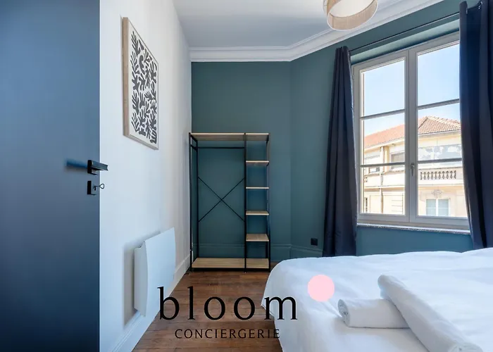 De Standing Le Drouin G نانسي